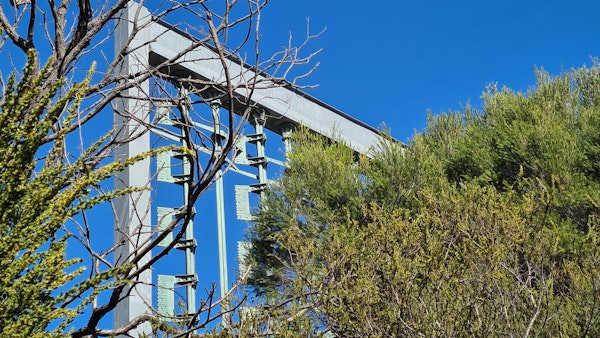 Lenton Parr, Customs House screen (detail), 1966. Photo Rachel Isaacs Lenton Parr, Customs House screen (detail), 1966. Photo Rachel Isaacs