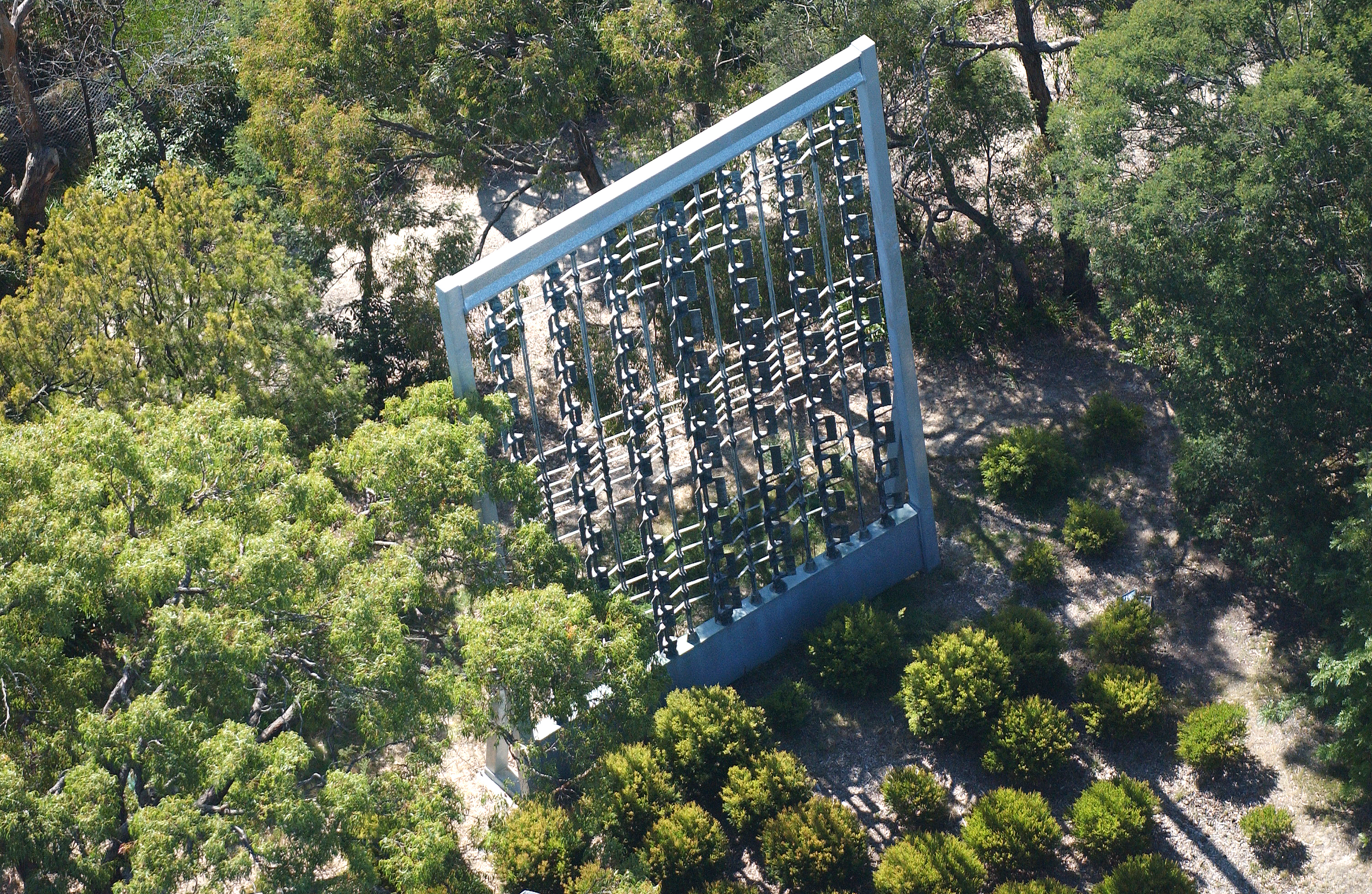 Lenton Parr, <em>Customs House screen</em>, 1966, bronze, steel, 870 x 581 x 35 cm. Gift of Yarraview Properties Pty Ltd 1997. Image courtesy the Estate of the artist. Photo Vaughan Laws