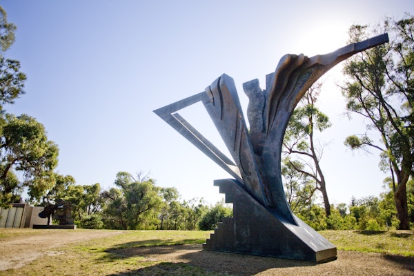 Norma Redpath, <em>Paesaggio cariatide (Landscape cariatide)</em> 1980–85. Gift of Commonwealth Custodial Services Ltd under the Australian Government’s Cultural Gifts Program 2003. Photo Mark Chew. Norma Redpath, <em>Paesaggio cariatide (Landscape cariatide)</em> 1980–85. Gift of Commonwealth Custodial Services Ltd under the Australian Government’s Cultural Gifts Program 2003. Photo Mark Chew.