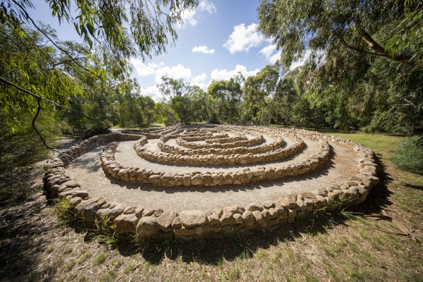 Andrew Rogers, <em>The winding path, the search for truth</em>, 2010, stone, crushed rock, cement, 90 x 2220 x 2220 cm. Presented by the Yulgilbar Foundation and anonymous benefactors 2010. Photo Mark Chew. Andrew Rogers, <em>The winding path, the search for truth</em>, 2010, stone, crushed rock, cement, 90 x 2220 x 2220 cm. Presented by the Yulgilbar Foundation and anonymous benefactors 2010. Photo Mark Chew.